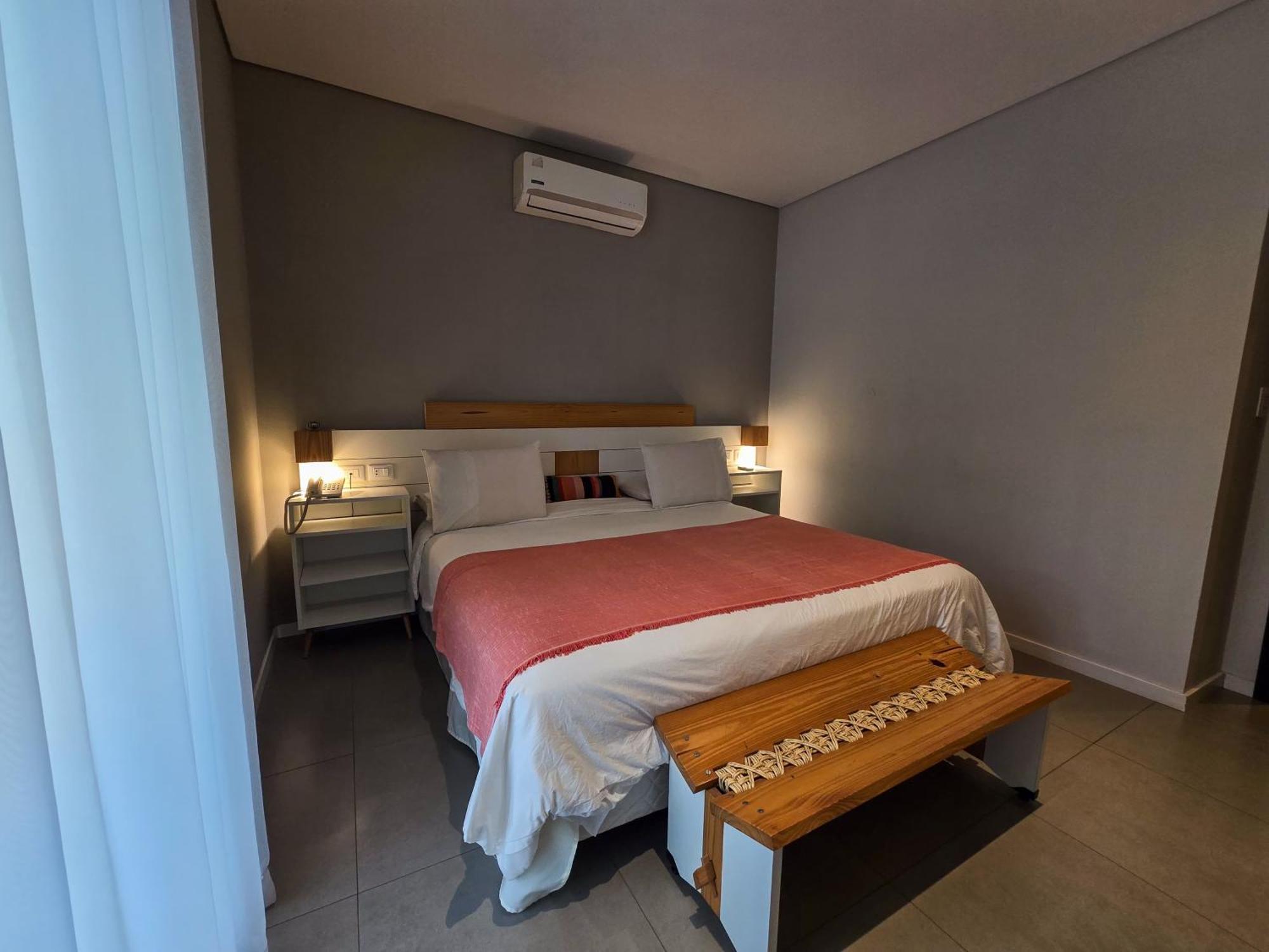 Tapu'A Departamentos Aparthotel Asuncion Exterior photo