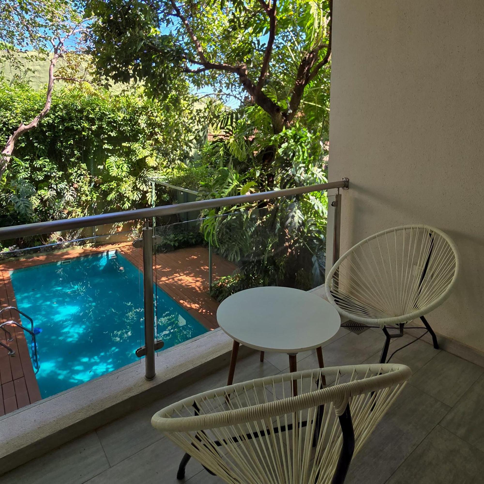 Tapu'A Departamentos Aparthotel Asuncion Exterior photo